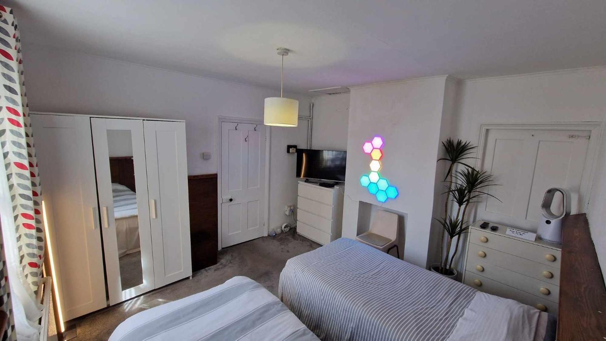 Converted Bungalow In Bexley لندن المظهر الخارجي الصورة